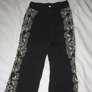 Black and white pants